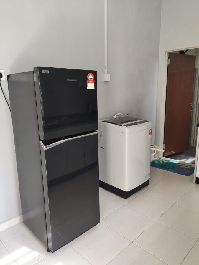 Private Pool Cassa Dinies, Wifi , Bbq,10 Pax Villa Rantau Panjang Exterior foto