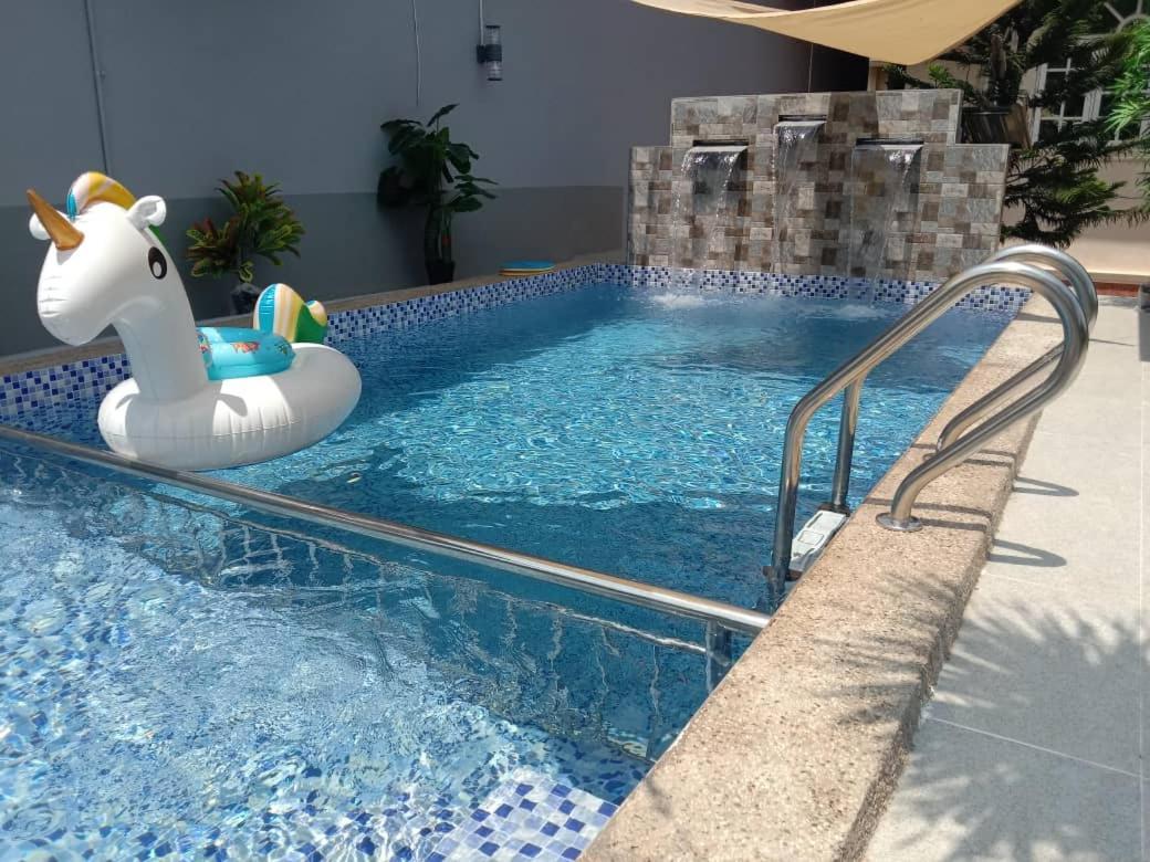 Private Pool Cassa Dinies, Wifi , Bbq,10 Pax Villa Rantau Panjang Exterior foto